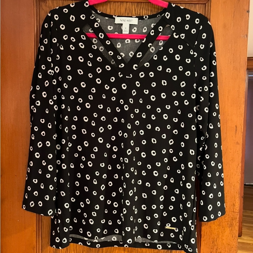 Nine West Black and White 3/4 Sleeve Blouse